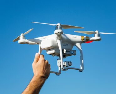 Czy można latać dronem w Dubaju?