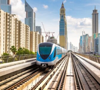 Transport publiczny w Dubaju – wszystko, co musisz wiedzieć