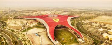 Ferrari World Abu Dhabi – atrakcje, bilety, lokalizacja i porady