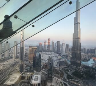 Sky Views Observatory punkt widokowy Dubaj