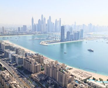 The View at The Palm – taras widokowy z panoramą Dubaju