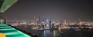 Aura Sky Pool Dubaj